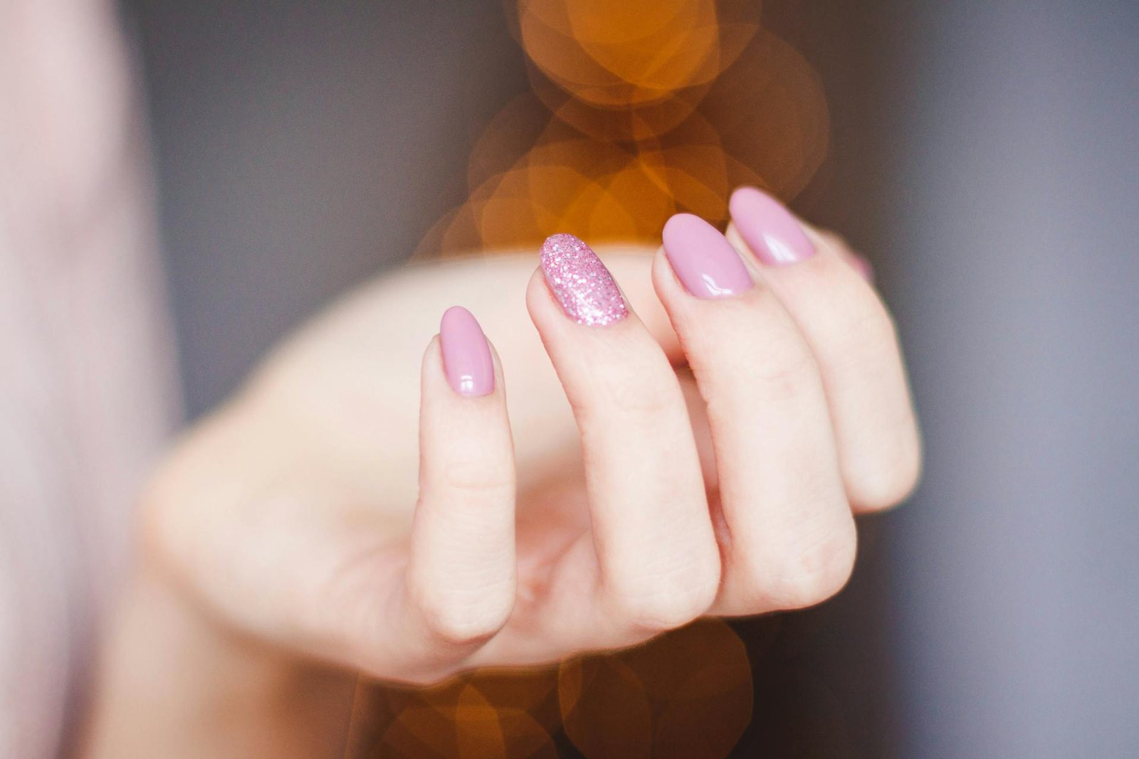 Acrylic Gel Nails Image Banner