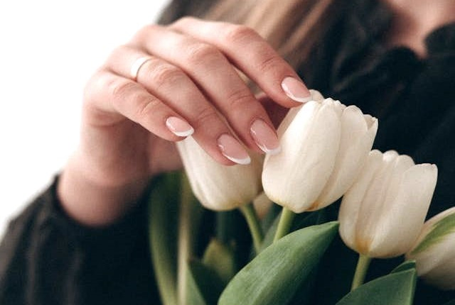 Nails 2