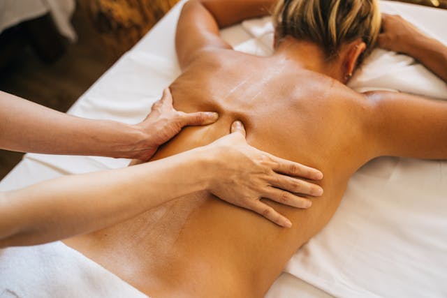 Back Neck & Shoulder Massage