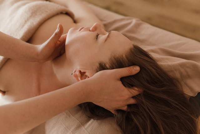 Full Body & Facial Massage