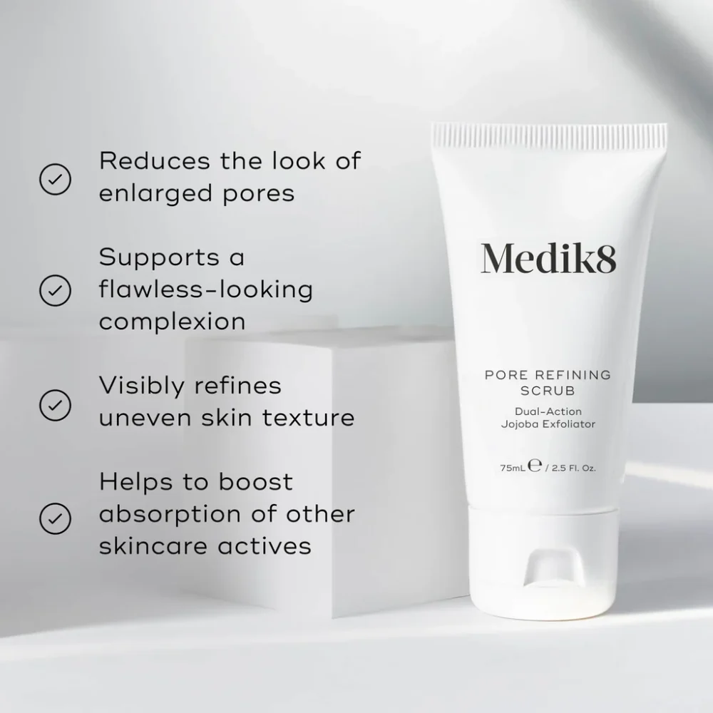 Medik8 Pore Refining Scrub - Reduces the look of enlarged pores