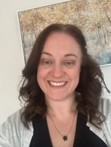 Ash natural makeup trial day