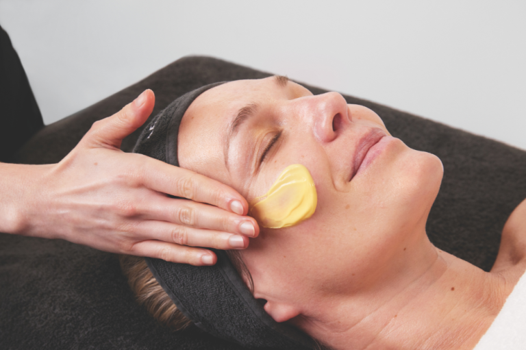 Medik8 Crystal Age Defying Facial