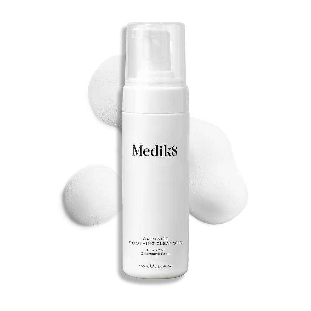 Calmwise Soothing Cleanser 01